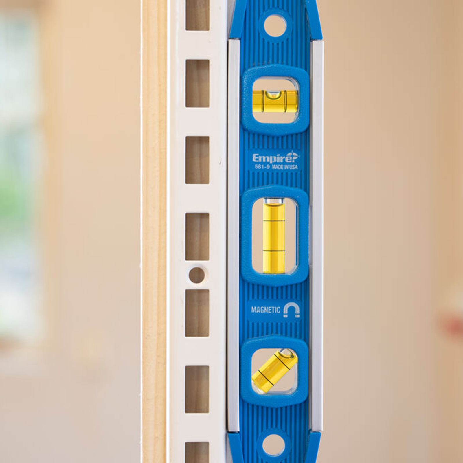 Empire 225mm Magnetic Torpedo Level - Image 2