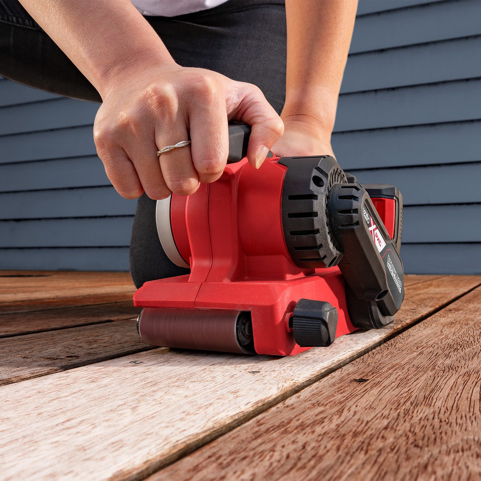 Ozito PXC 18V Brushless Belt Sander PXBBSS-457 - Skin Only - Image 6