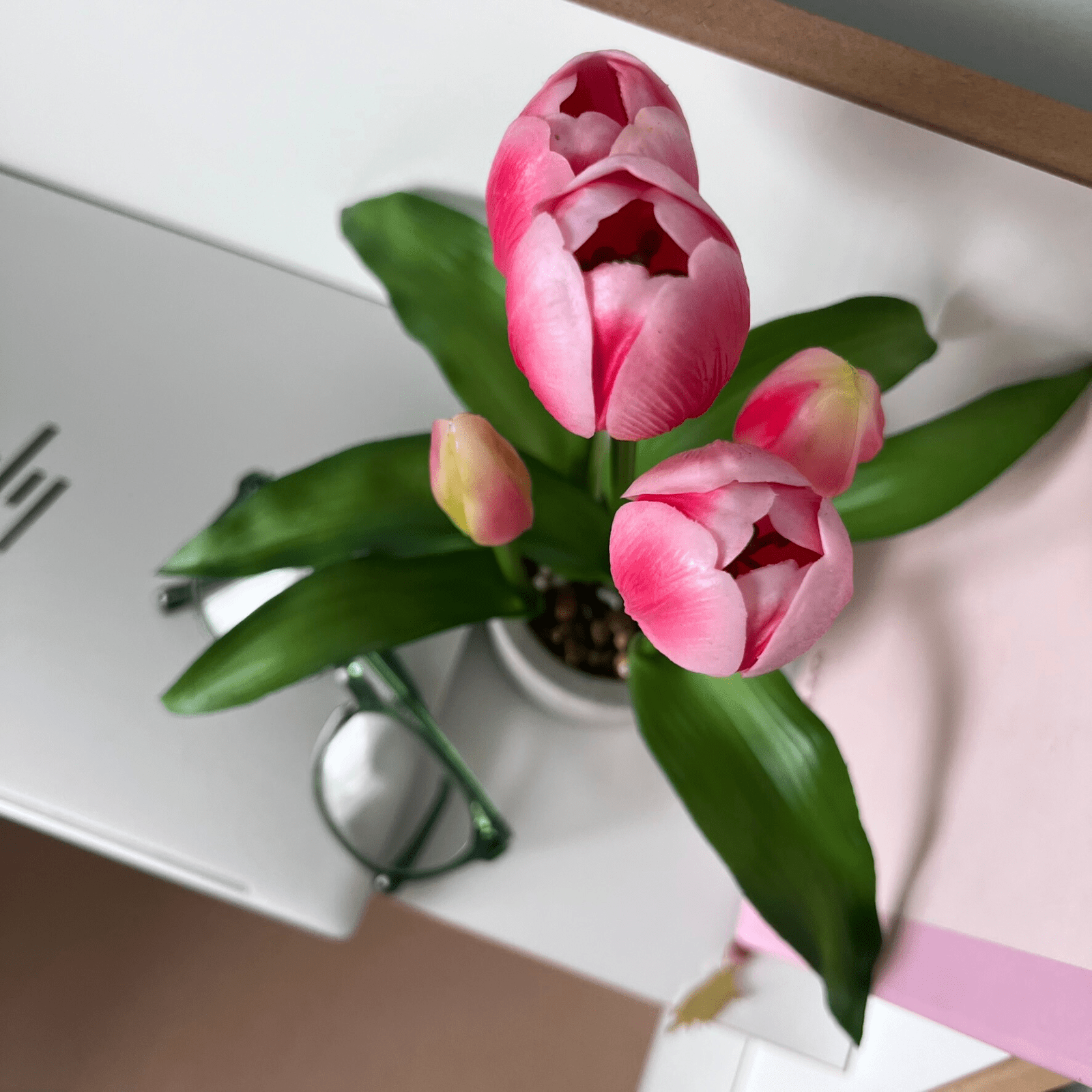 Un-Real 26cm Potted Tulips Artificial Plant - Image 5