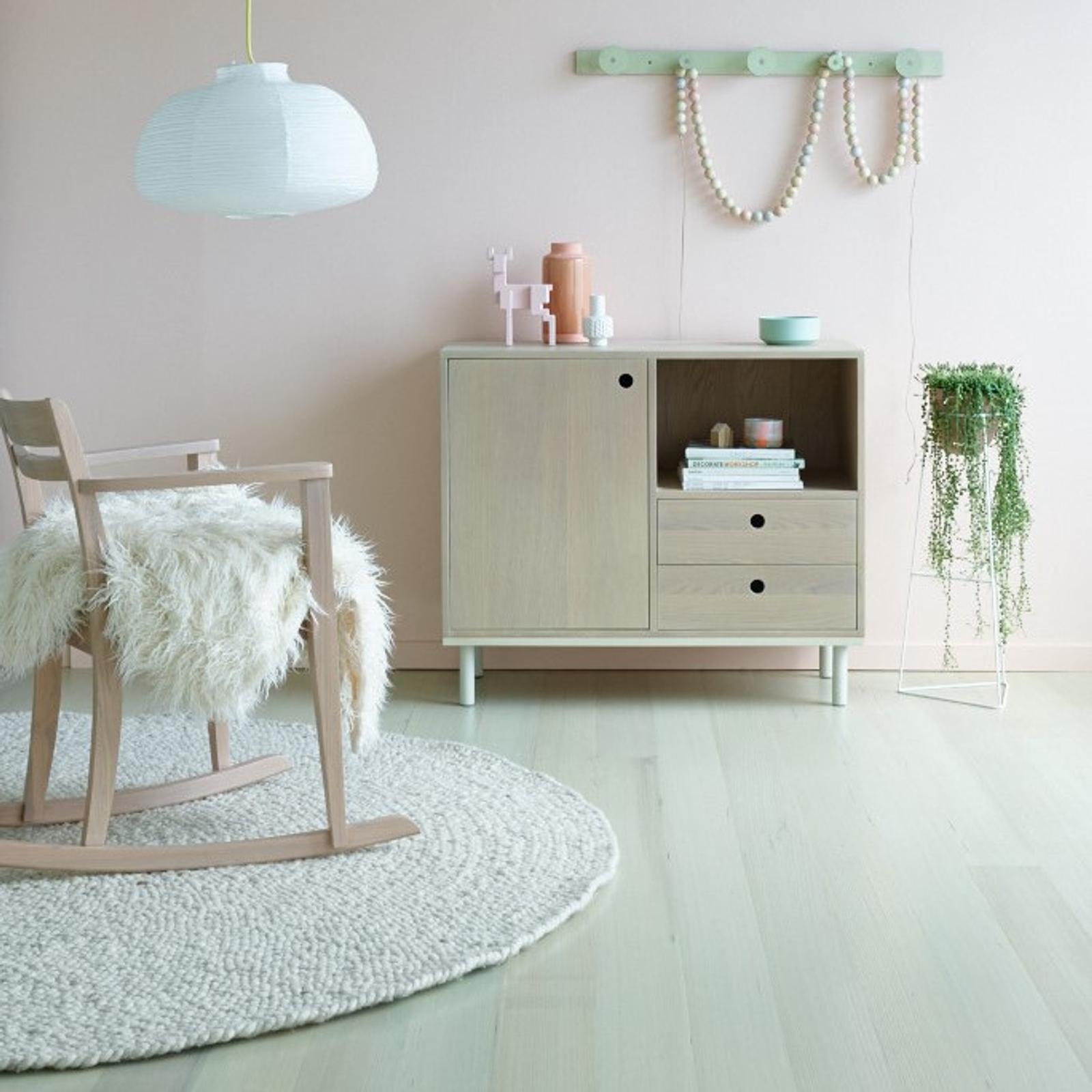 Feast Watson 4L Liming White Satin Timber Floor Stain And Varnish - Image 4