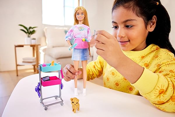 BARBIE-On-Set-Malibu-HNK95-Doll-and-Accessories-Hairdressing-Trolley-Hair-and-Makeup-Accessories-Apron-Doggy-for-C-B0BLJSSFP9-2