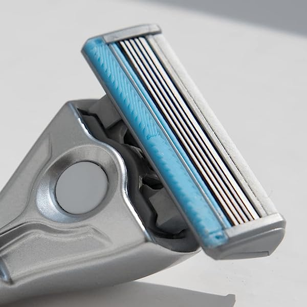 BULLDOG-Skincare-for-Men-Sensitive-Bamboo-Razor-Blades-for-Men-I-Reduce-Irritation-Recycled-Packaging-Lubricating-L-B084ZKL9DF-3