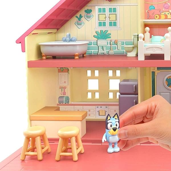 Bluey-Home-Playset-635cm-poseable-Figures-Playset-with-Piece-Count-B084NV7TS4-4