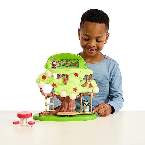 Bluey-Tree-Playset-with-Secret-Hideaway-Flower-Crown-and-Fairy-Figures-and-Accessories-B0B5JYHZCQ-2
