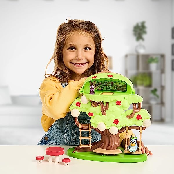 Bluey-Tree-Playset-with-Secret-Hideaway-Flower-Crown-and-Fairy-Figures-and-Accessories-B0B5JYHZCQ-6
