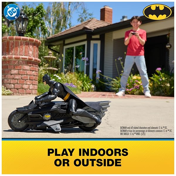 DC-Comics-Batman-Stealth-Remote-Control-Batcycle-with-30cm-Batman-Action-Figure-Super-Hero-Kids-Toys-for-Boys-and-Girl-B0DTKNT4WC-4
