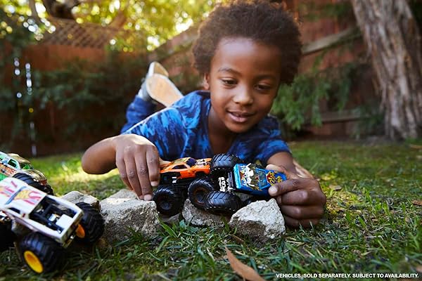 Hot-Wheels-Monster-Trucks-Demolition-Doubles-Set-of-2-Toy-Monster-Trucks-in-164-Scale-Styles-May-Vary-B07F6ZBW52-2
