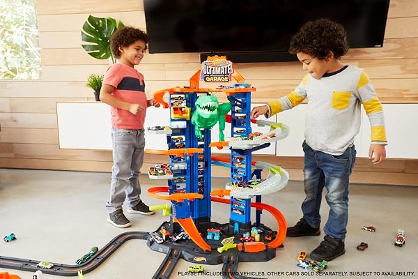 Hot-Wheels-Ultimate-Garage-Track-Playset-2-164-Scale-Toy-Cars-B07Y94W69D-2