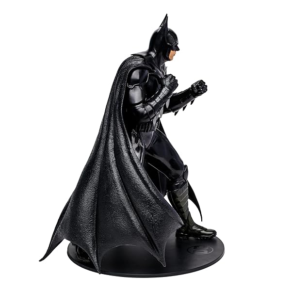 McFarlane-Toys-DC-Multiverse-The-Flash-Movie-Batman-12-Scale-Statue-B0BNJ29HG5-6