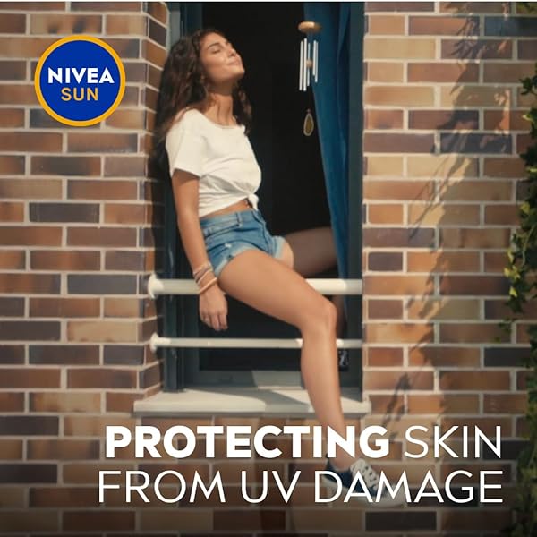 NIVEA-SUN-Protect-Moisture-Moisture-Lock-Sunscreen-Spray-SPF-30-200ml-UV-Protection-Moisturises-with-Vitamin-E-B076VW89FR-3
