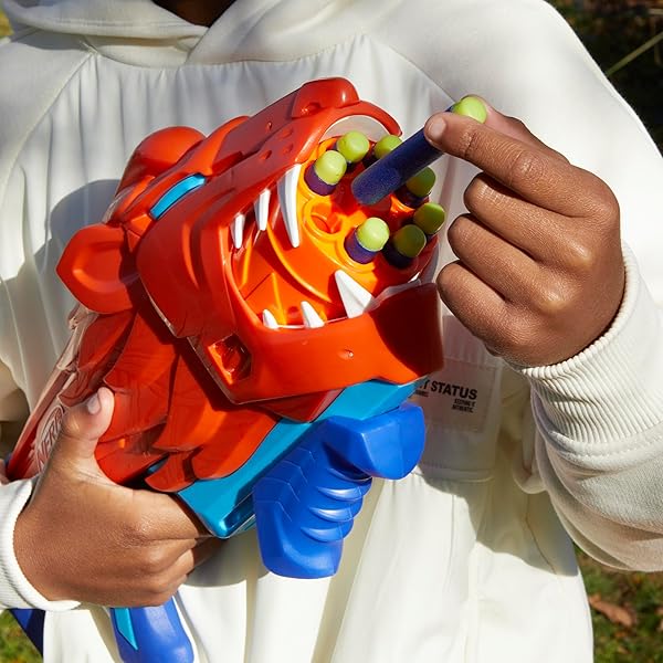 Nerf-Wild-Lionfury-Easy-Play-Dart-Blaster-B0CCGTLQ78-3