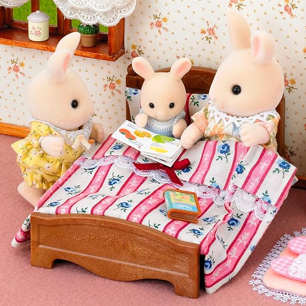 Sylvanian-Families-4108-Milk-Rabbit-Family-Figure-01-cm01-cm01-cm-B00HRRAO4G-3