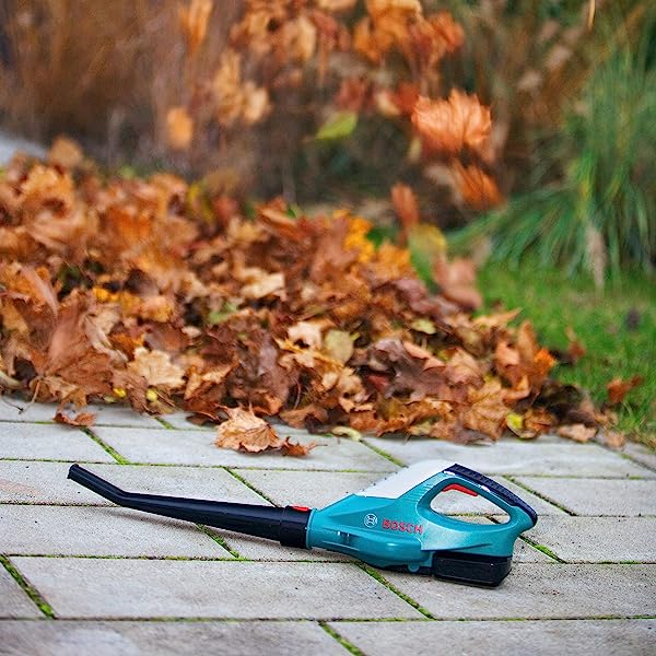 Theo-Klein-Bosch-Leaf-Blower-Premium-Toys-For-Kids-Ages-3-Years-Up-B00IL35TZ4-4